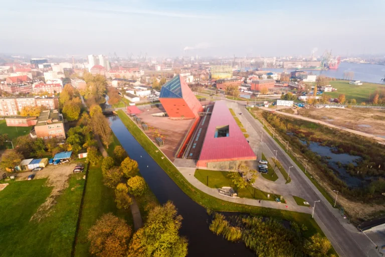 Muzeum II Wojny z lotu ptaka